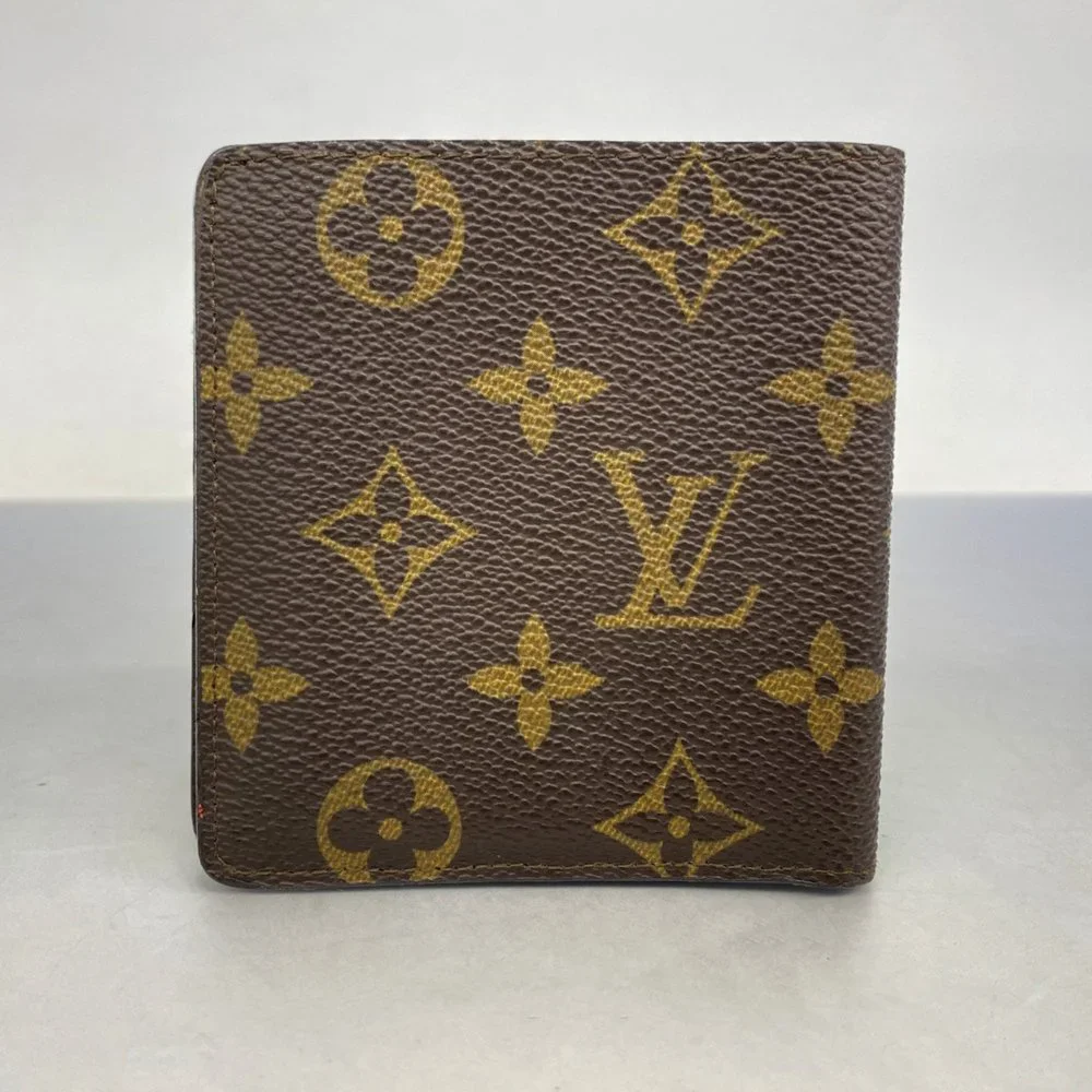 Louis Vuitton classic louis